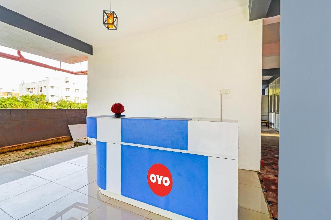 Hotel O Karapakkam, Chennai Esterno foto