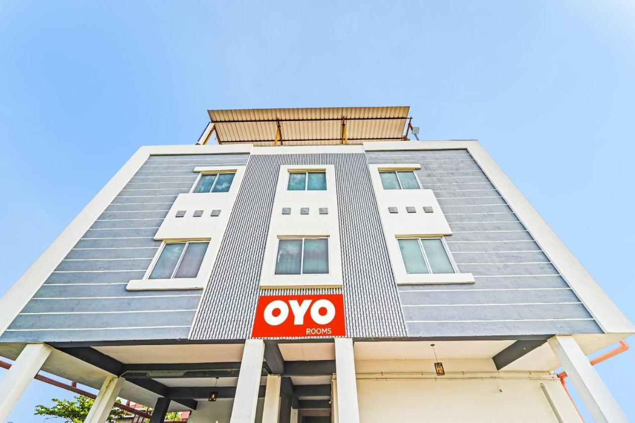 Hotel O Karapakkam, Chennai Esterno foto